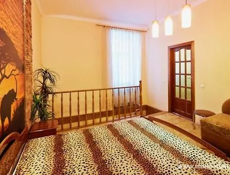 Апартаменти Дизайнерская Кулиша 16 Львів