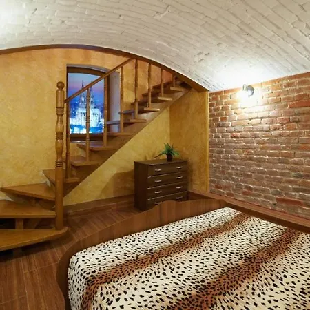 Дизайнерская Кулиша 16 Apartmán Lvov