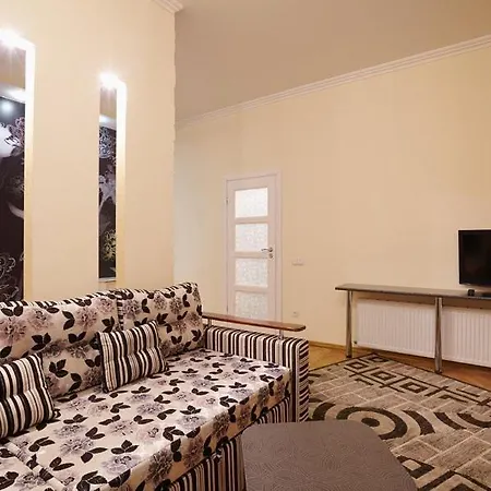 Дизайнерская Кулиша 16 Апартаменти *