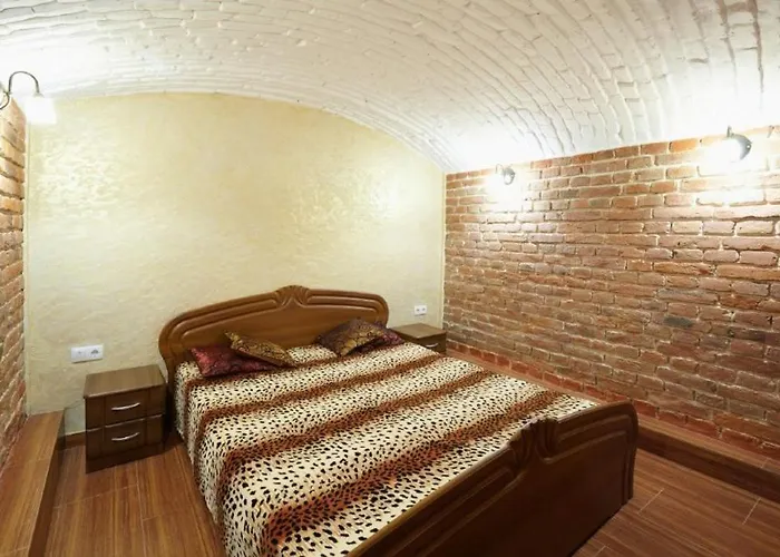 Дизайнерская Кулиша 16 アパート リヴィウ