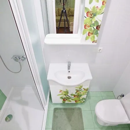 Дизайнерская Кулиша 16 Apartman *